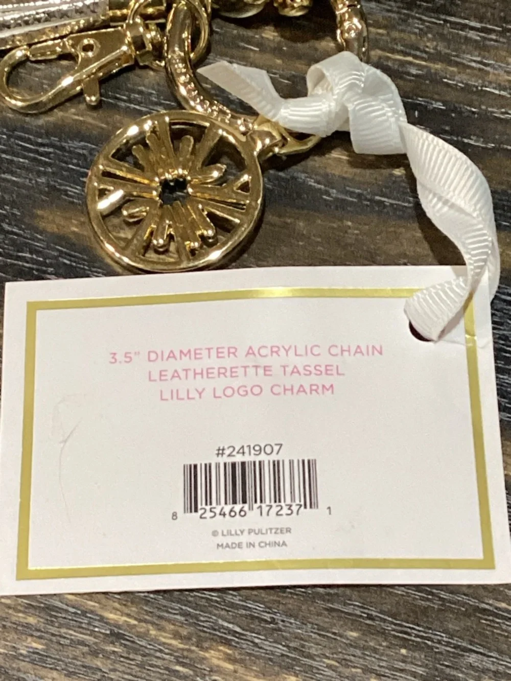 Lilly Pulitzer Spearmint Green Conch Shell Pink Chain and Gold Tassel Keychain